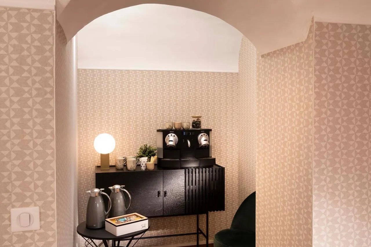 Eiffel Saint Charles Hotel 3*