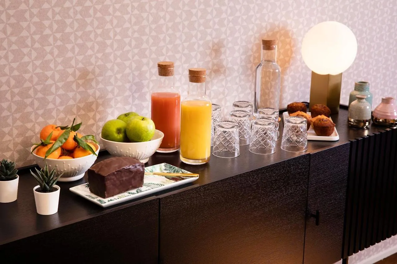 Eiffel Saint Charles Hotel 3*
