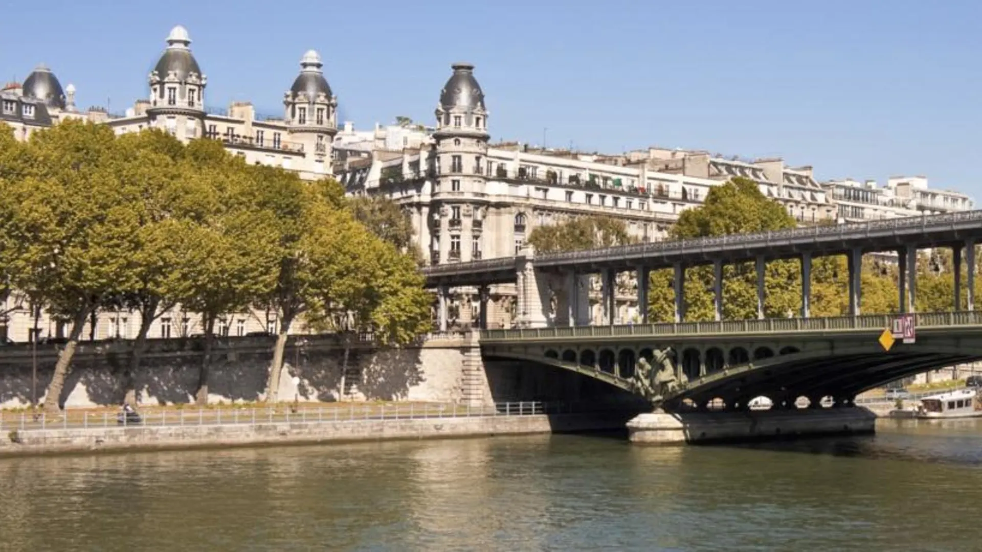 Eiffel Saint Charles